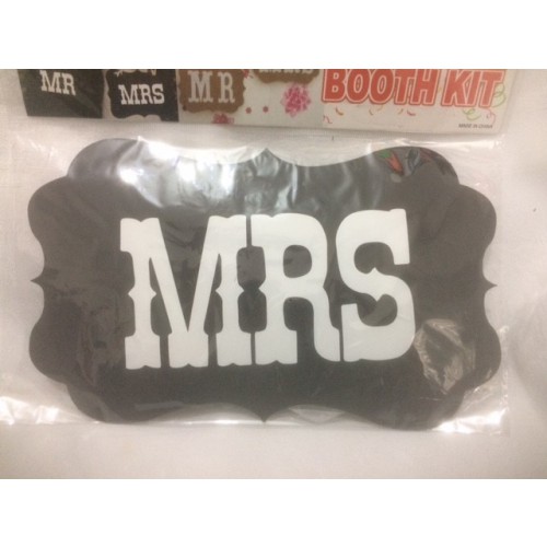 MR&MRS-שני שלטים במארז- במחיר פיצוץ